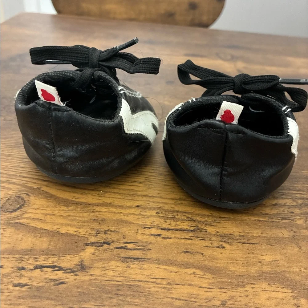 Build A Bear Sports Cleats - Picture 4 of 5